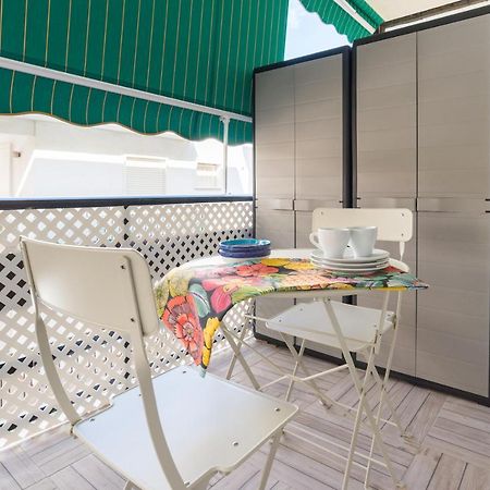 Malagasuite Front Beach Fuengirola Luaran gambar