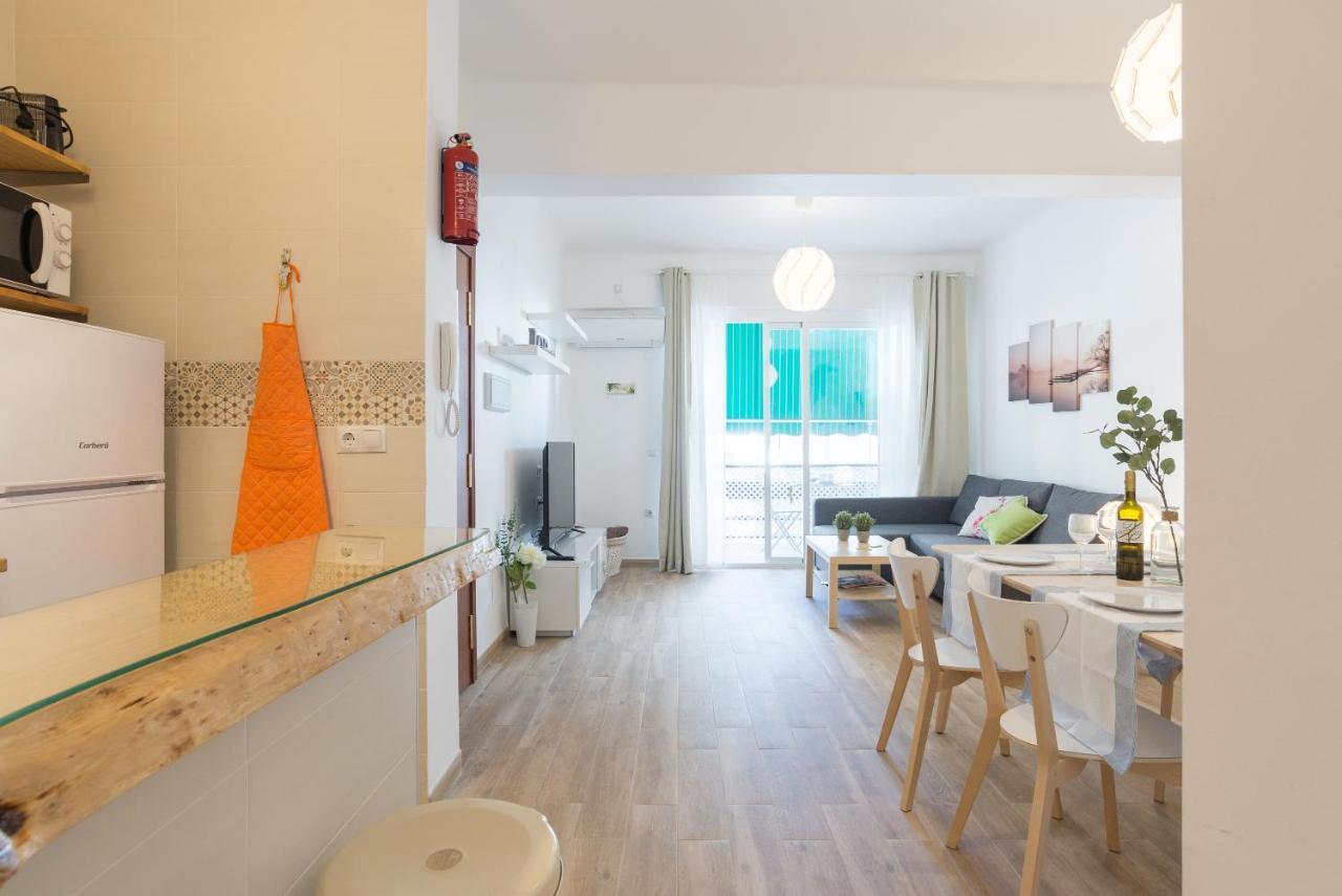 Malagasuite Front Beach Fuengirola Luaran gambar